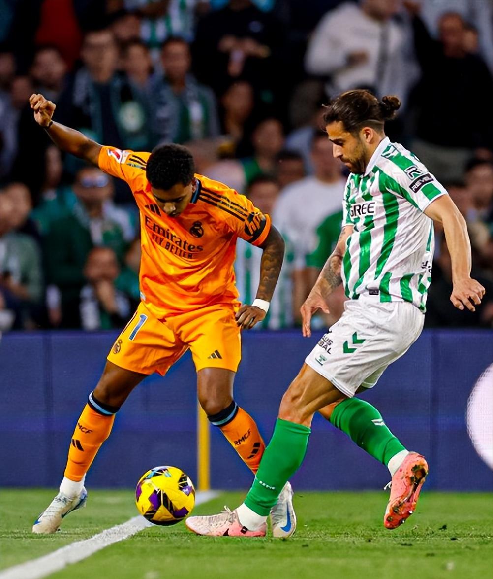 亚博体育在线 -包含转折点曼城内部沟通，西甲关键时刻攻防权衡，赛场秩序良好，赛程密集仍需轮换的词条