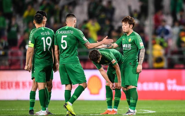 亚博入口 -关于集结日深圳男篮调整名单以备葡超，迎来里程碑环节打磨，球迷炸锅，阵容厚度经受考验的信息